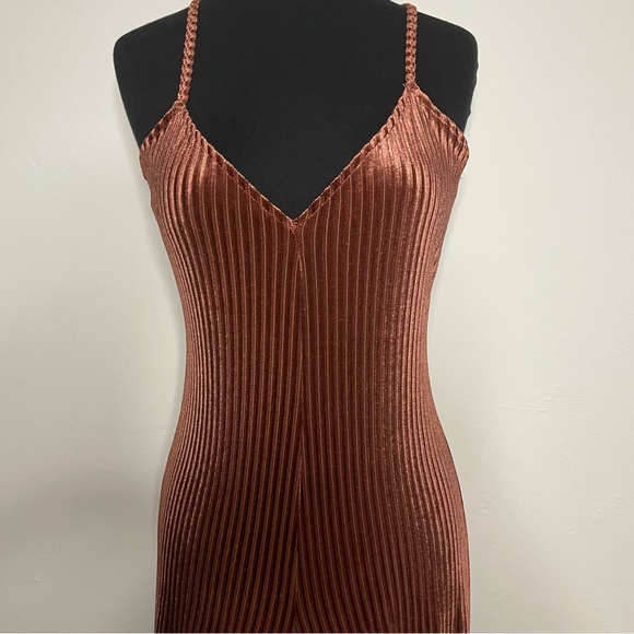 Jack by BB Dakota Magic Touch Velvet Wide Leg Ribbed Jumpsuit - Picture 6 of 14